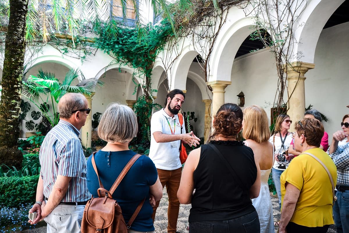 Tour por el Palacio de Viana y sus patios - Córdoba a pie