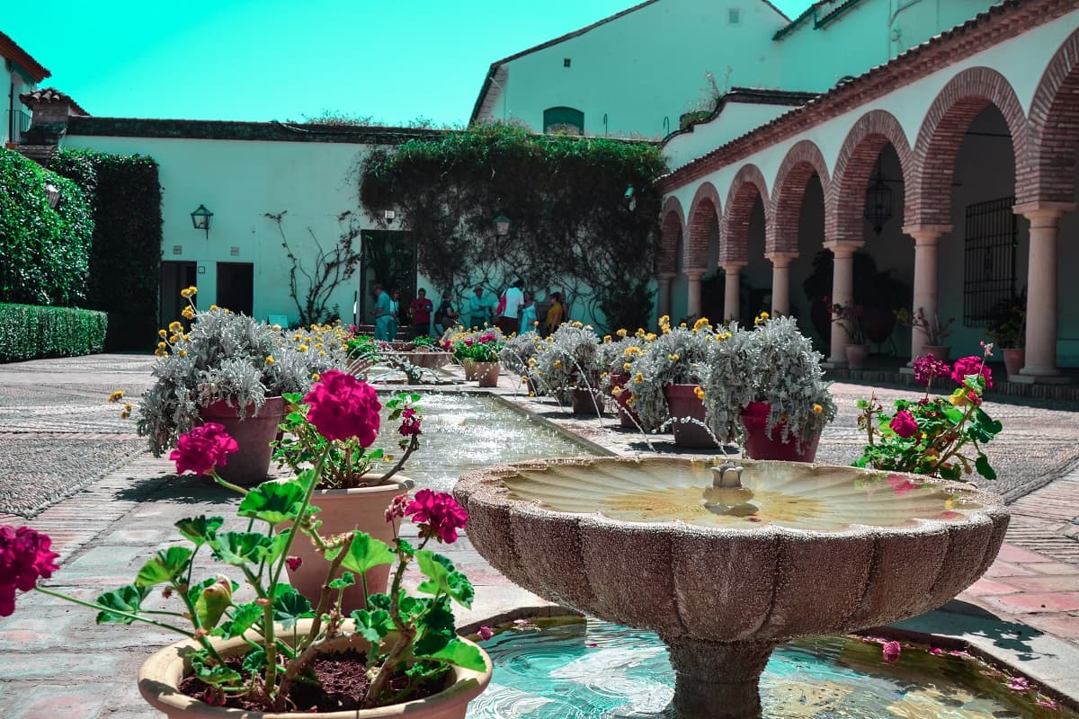 Visita guiada por el Palacio de Viana y sus patios - Córdoba a pie